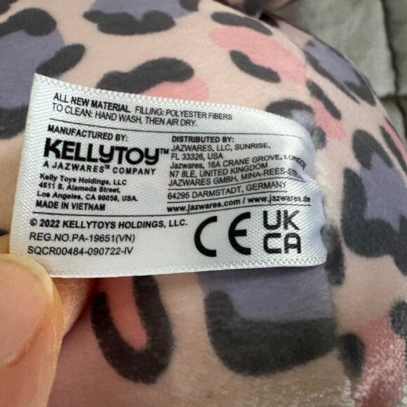 NEW with tags, Squishmallow Dallas the leopard plush toy - Picture 7 of 11